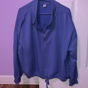 Cropped Blue Sweatshirt
